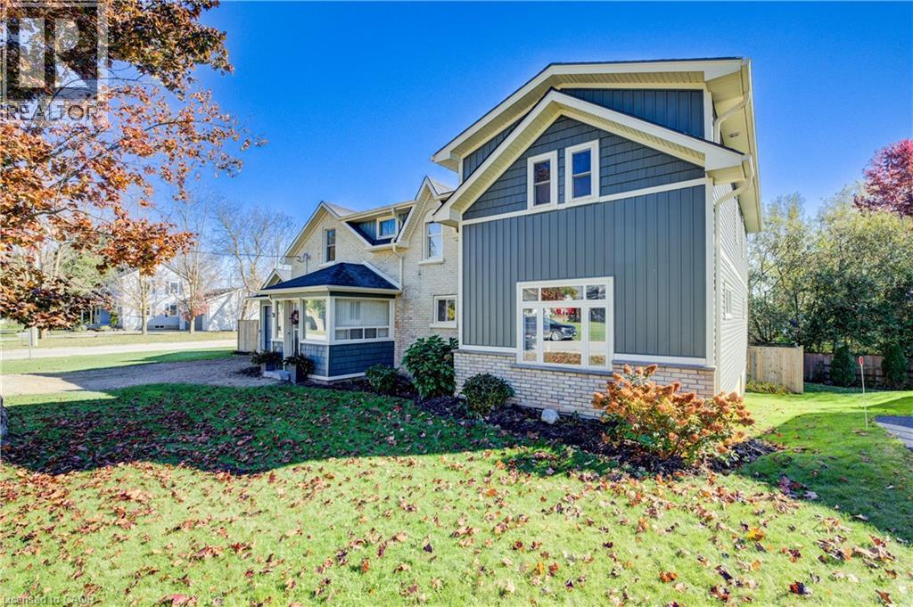 31 Pellister St W, Minto, ON N0G 1Z0