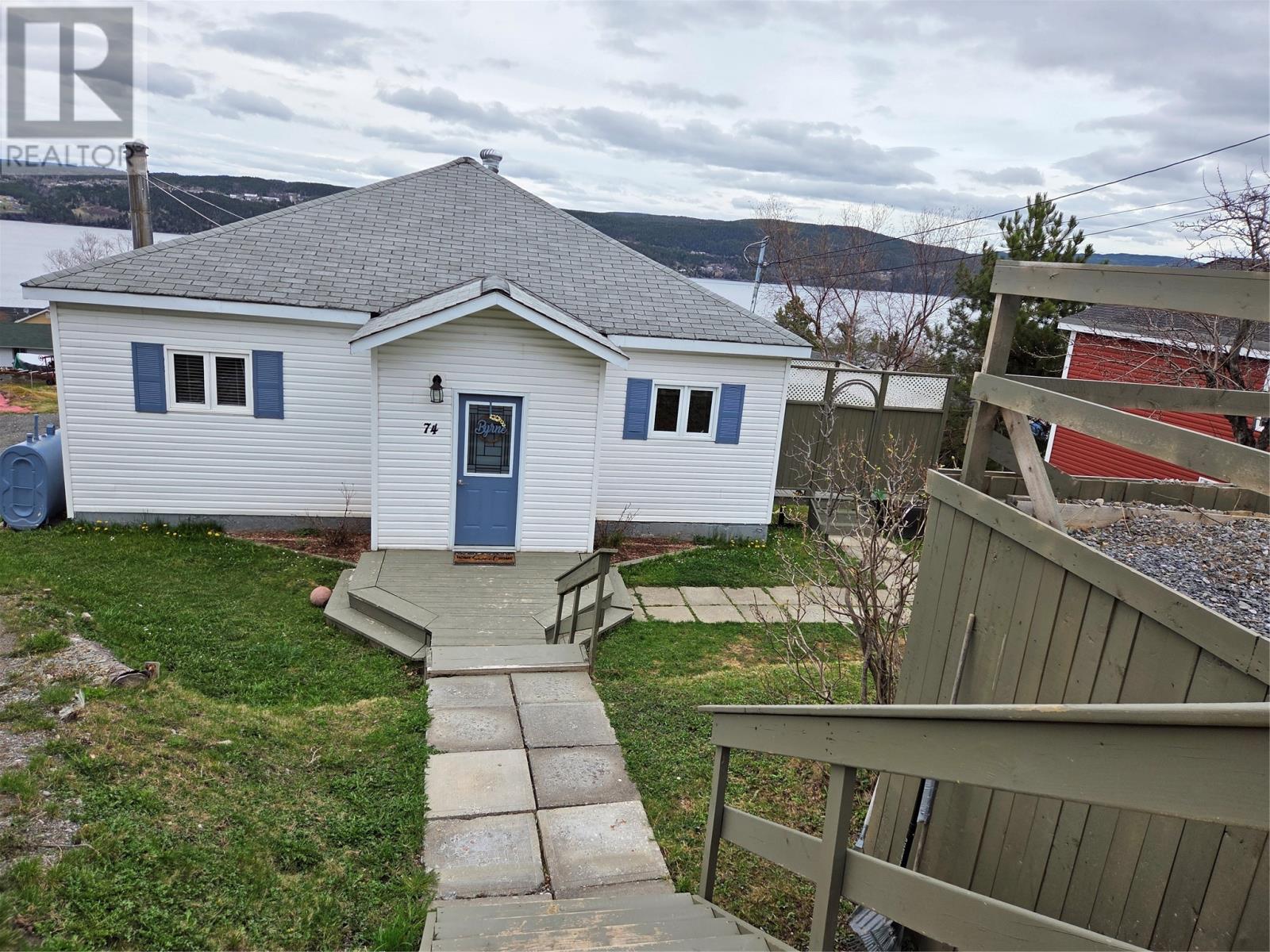 74 Main St, Mount Moriah, NL A0M 1J0