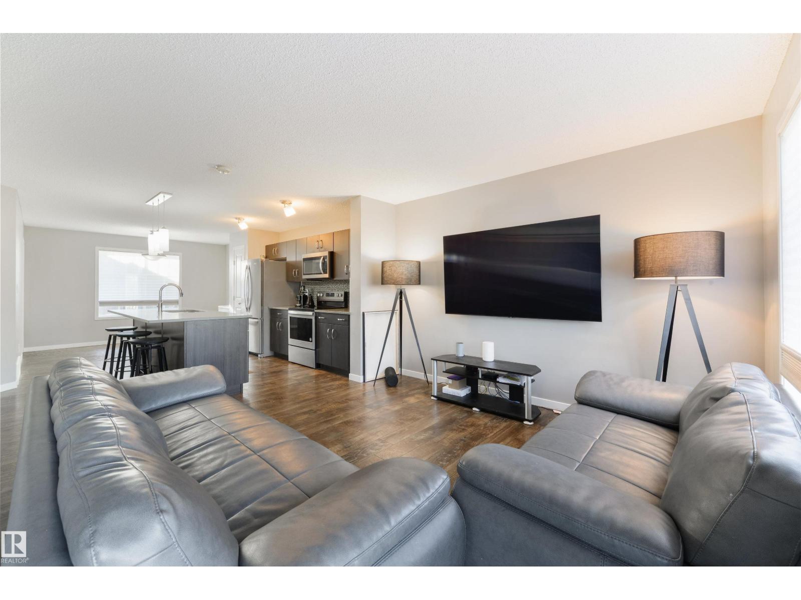 3305 Orchards Link Southwest #132, Edmonton, AB T6X 2H1