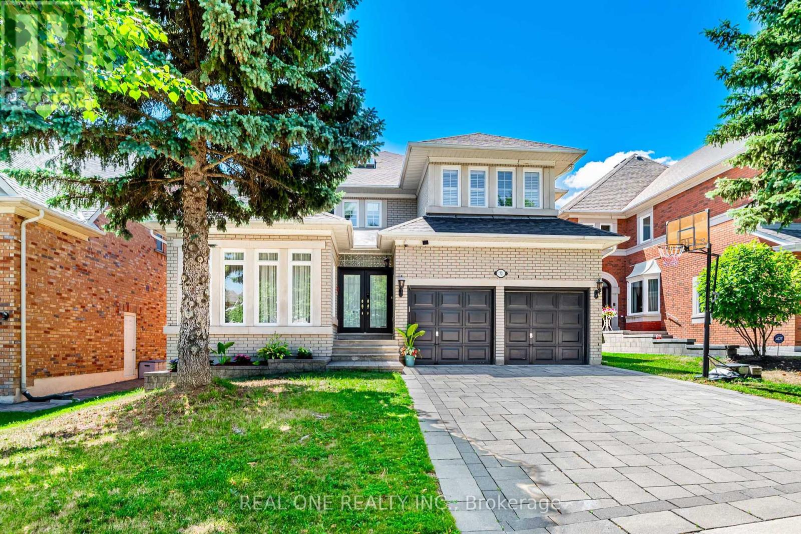 72 Cassandra Cres, Richmond Hill, ON L4B 4A1