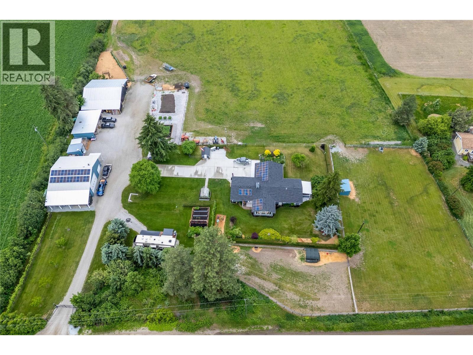 4911 Malpass Rd, Armstrong, BC V4Y 0V5