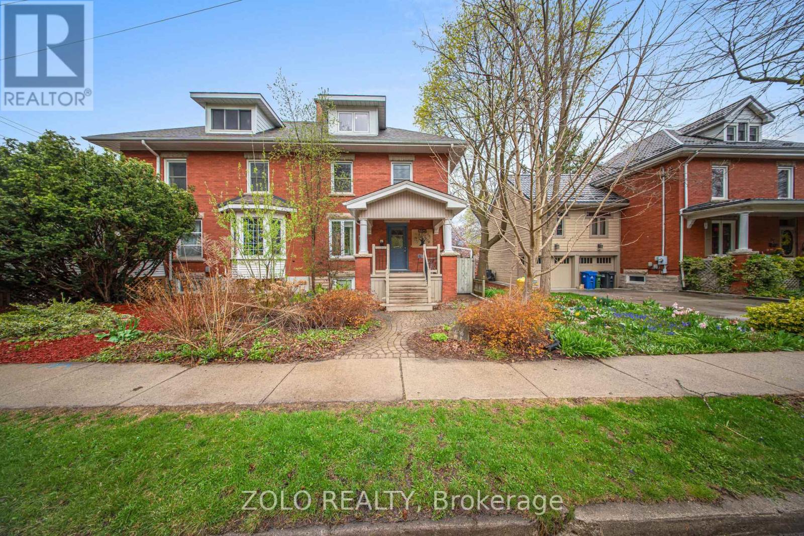 43 Forbes Ave, Guelph, ON N1G 1Z9