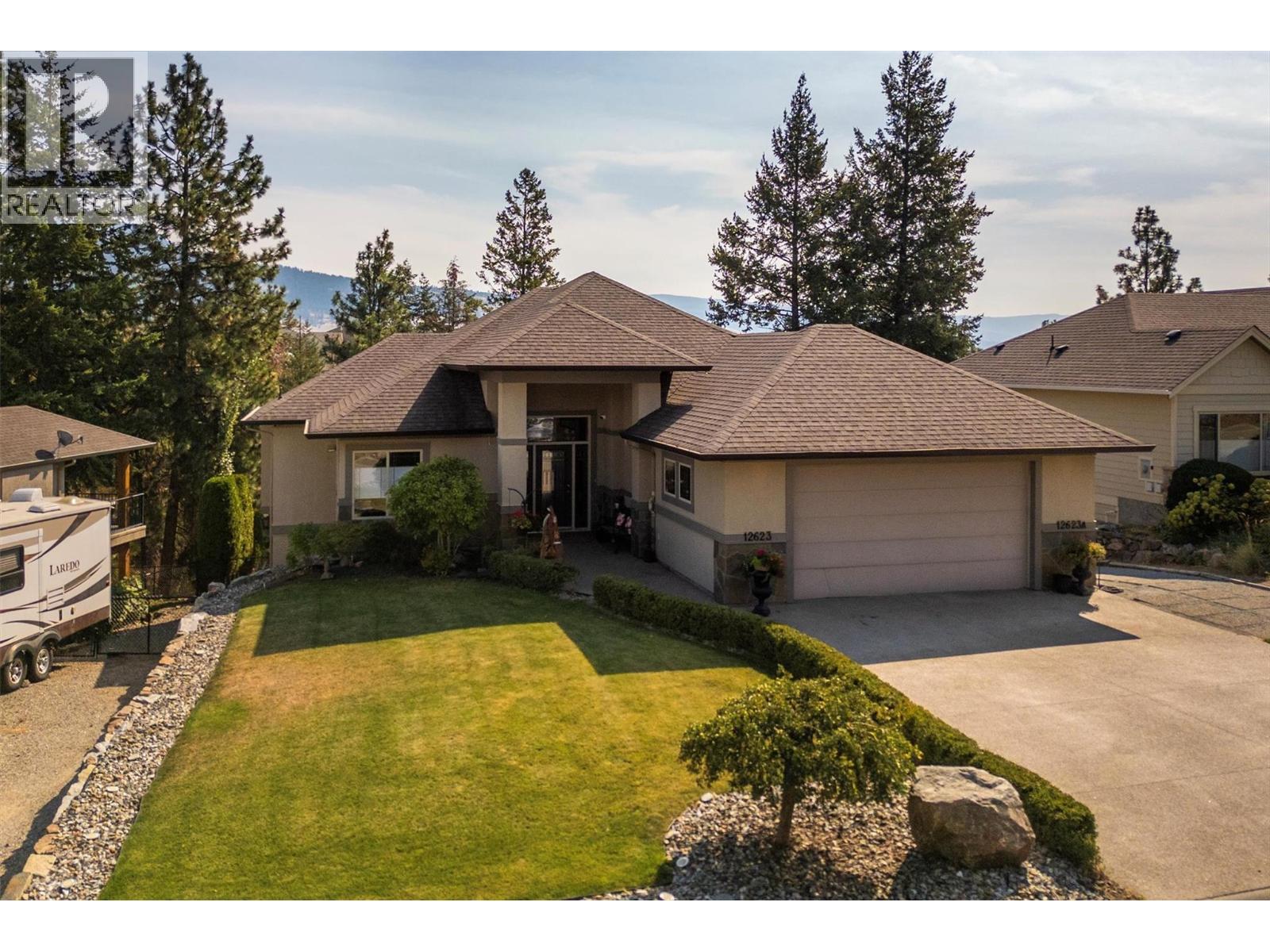12623 Driftwood Ct, Lake Country, BC V4V 2M9