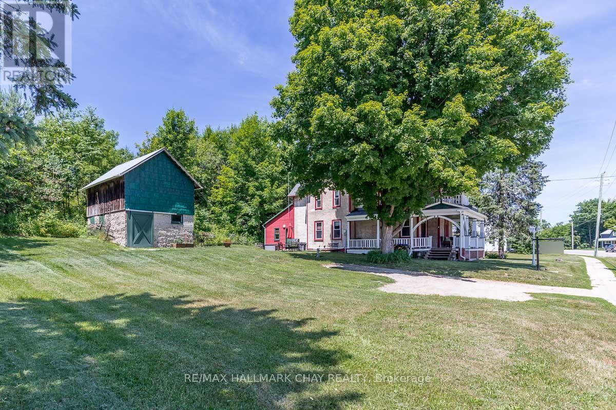 4514 Penetanguishene Rd, Springwater, ON L0L 1V0