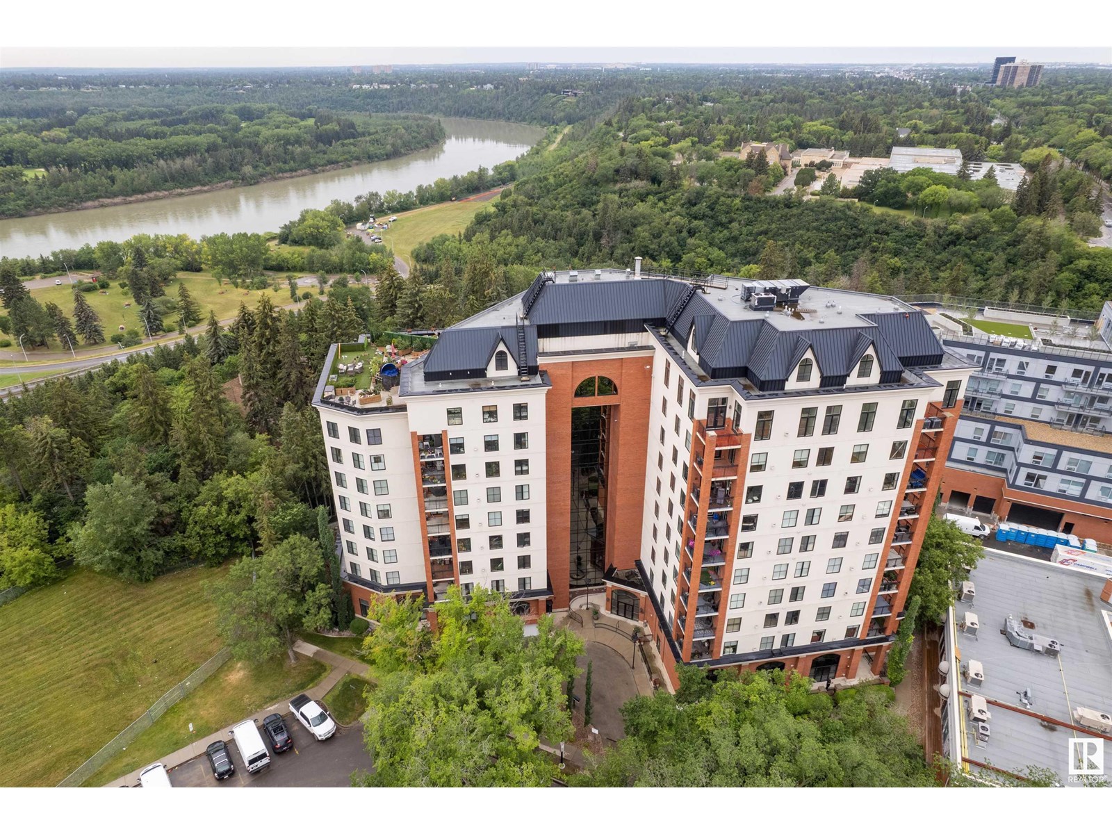 10108 125 Street Northwest #604, Edmonton, AB T5N 4B6
