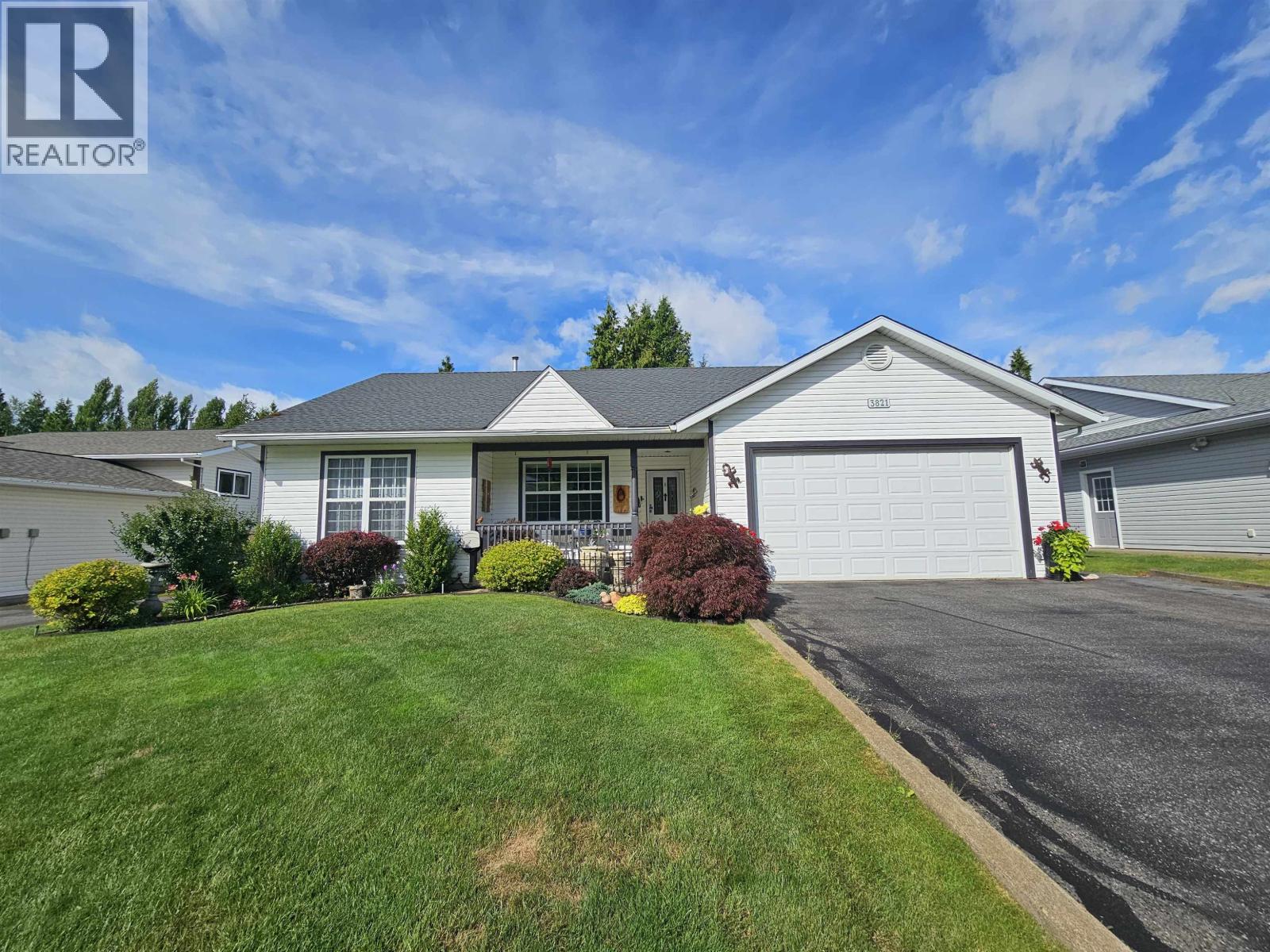 3821 Hatton St, Terrace, BC V8G 5P6