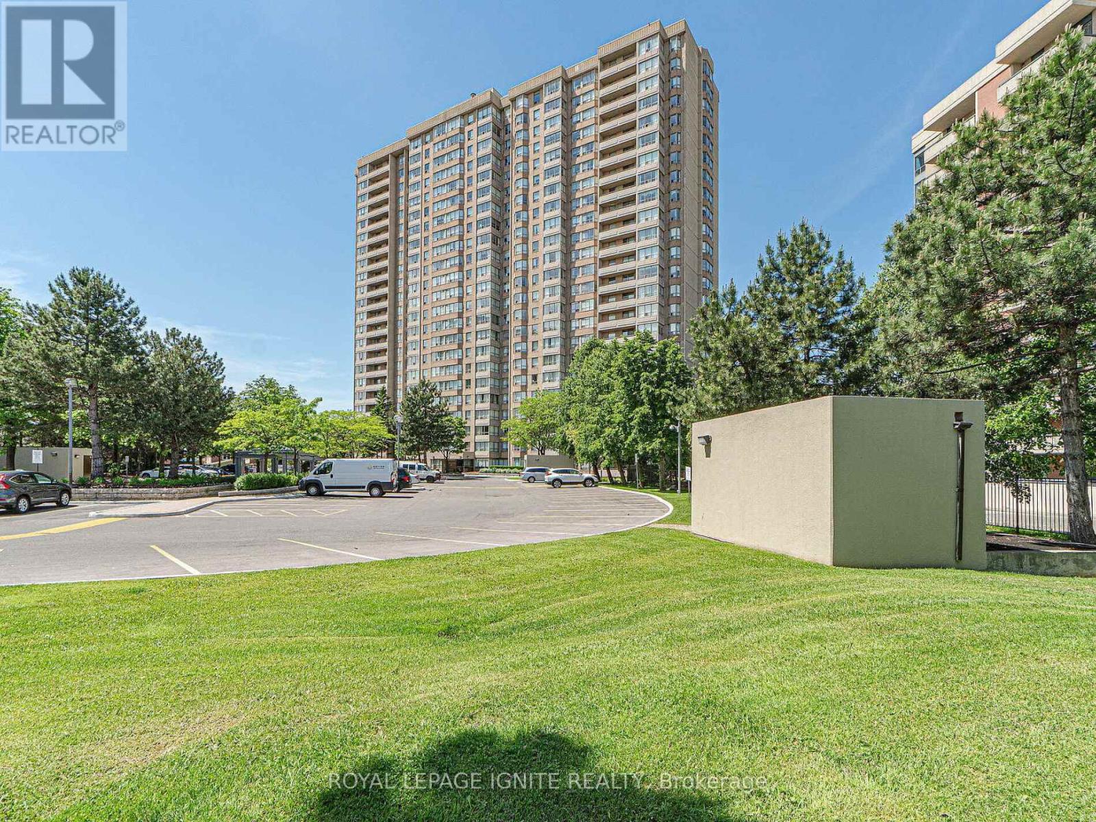 2108 30 Malta Ave, Brampton, ON L6Y 4S5