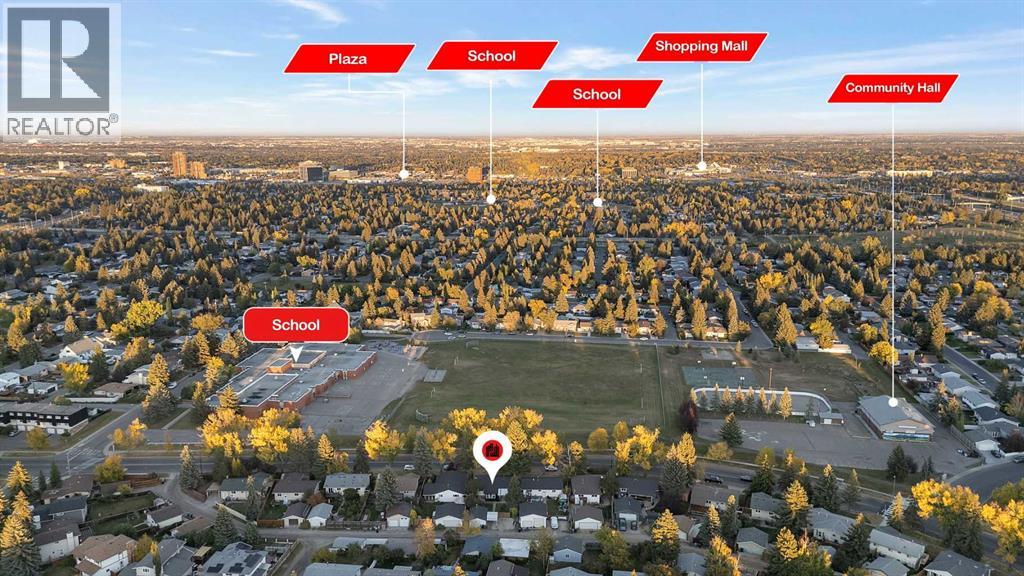 11003 Braeside Dr SW, Calgary, AB T2W 1C2