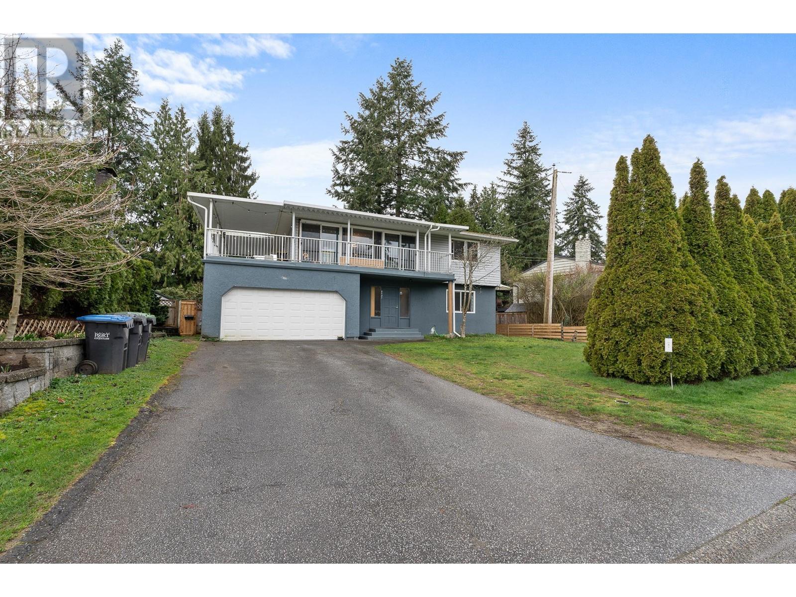 2132 Anita Dr, Port Coquitlam, BC V3C 1H3