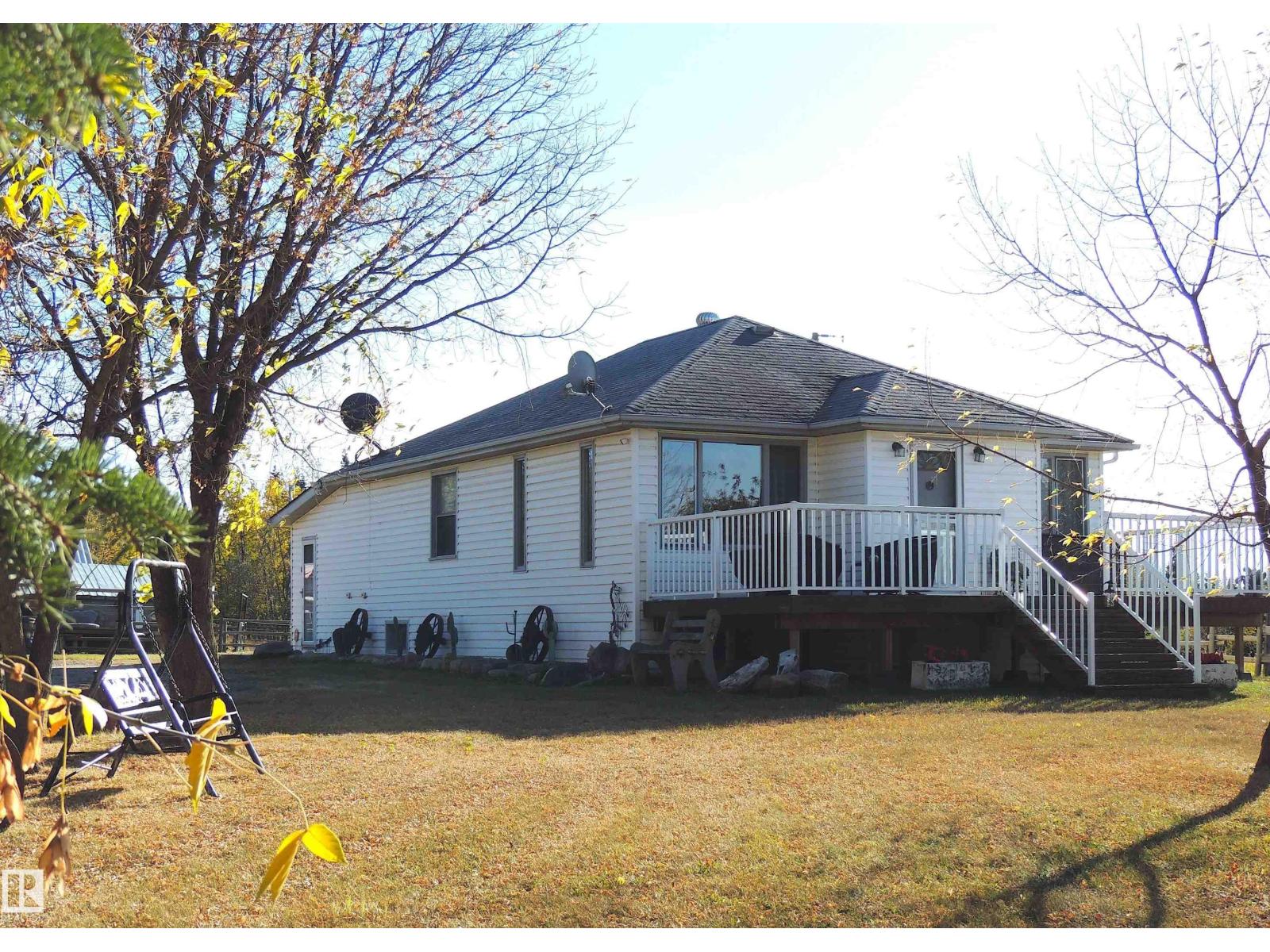 23005 Twp Road 572, Rural Sturgeon County, AB T0A 1N5