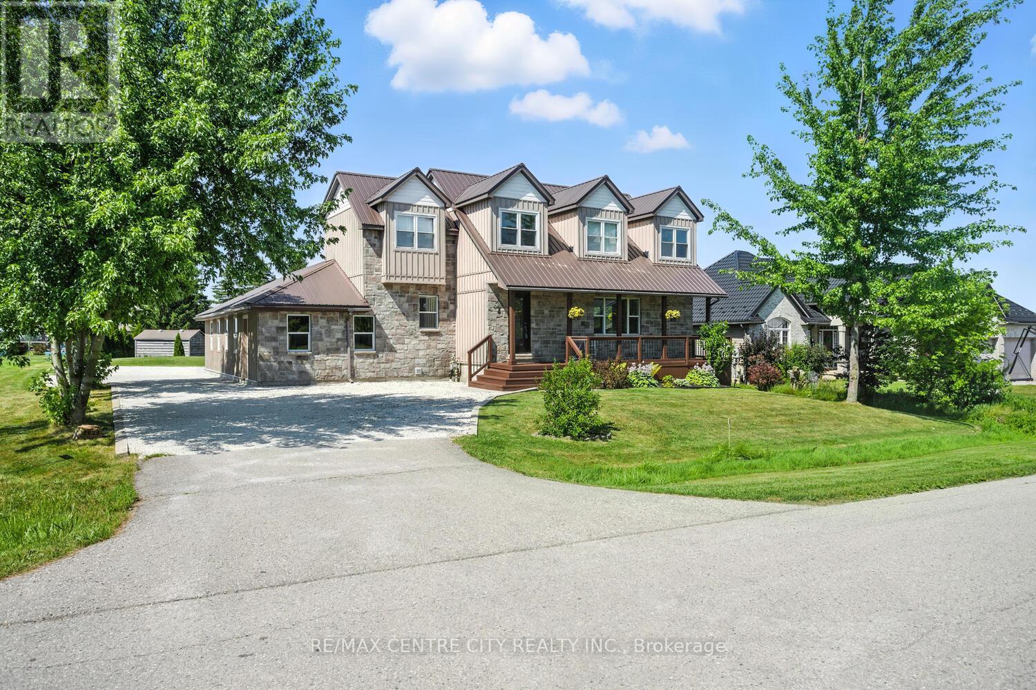 5623 Chriselle Pl, Lucan Biddulph, ON N0M 2J0