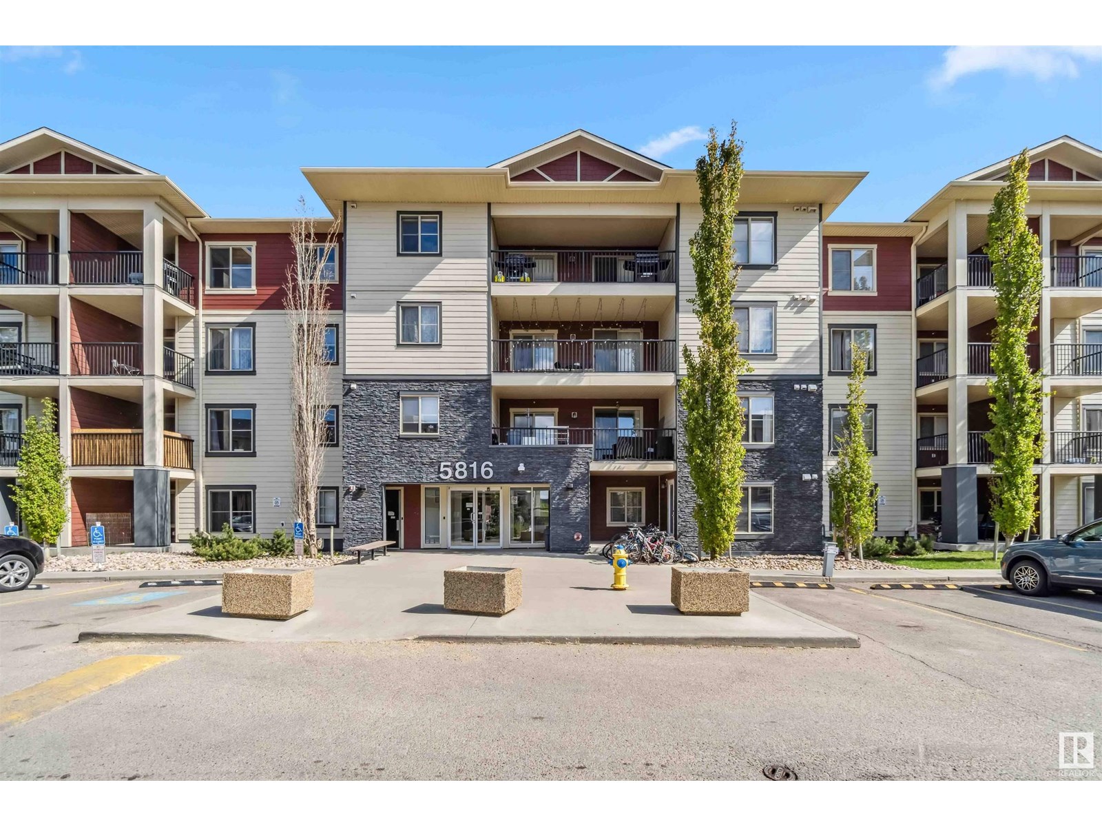 5816 Mullen Place Northwest #112, Edmonton, AB T6R 0W3