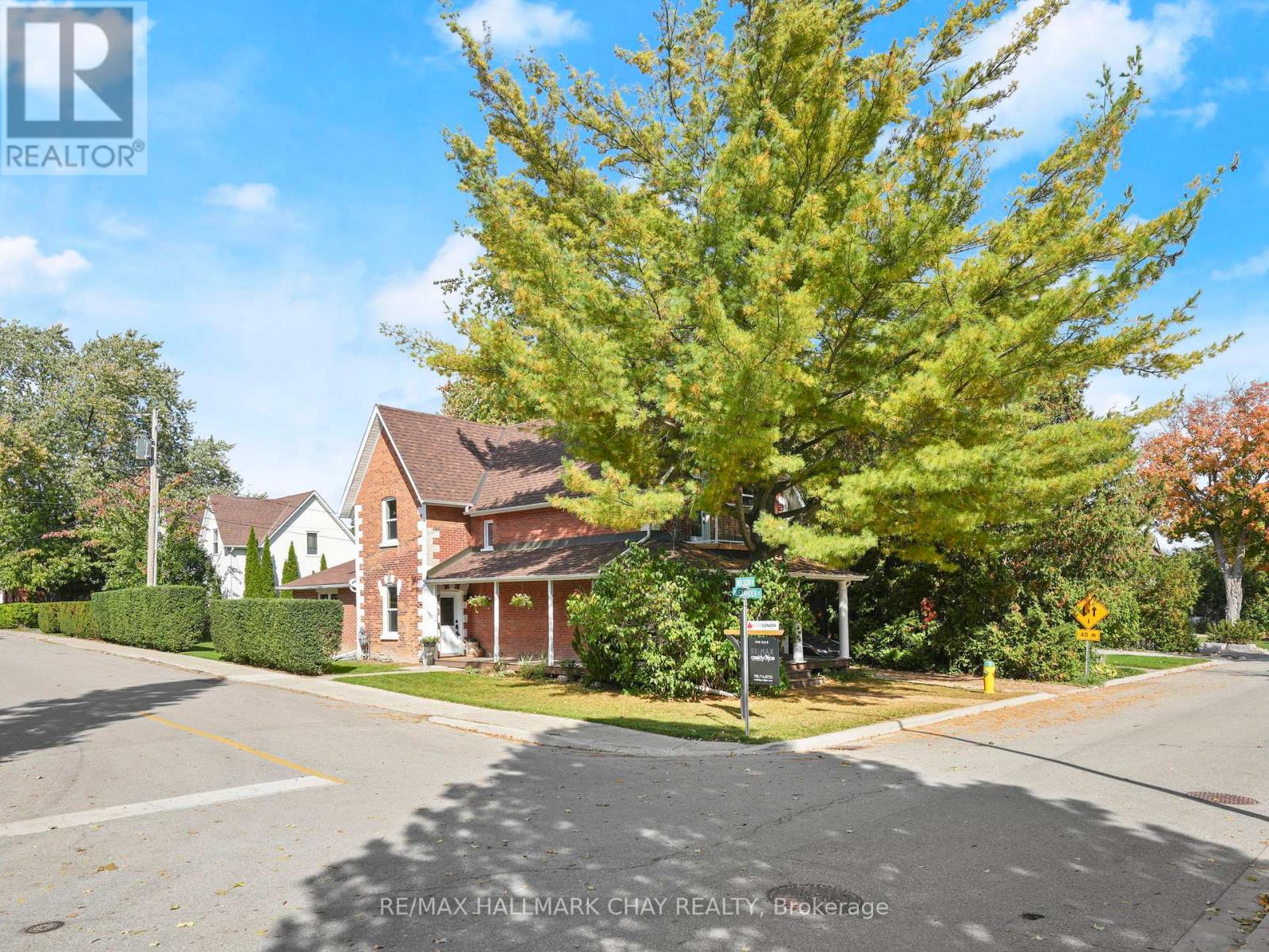 14 Wilson St, New Tecumseth, ON L0G 1W0