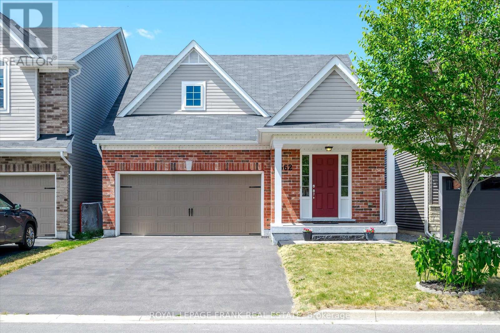 562 Grange Way, Peterborough, ON K9H 7M9