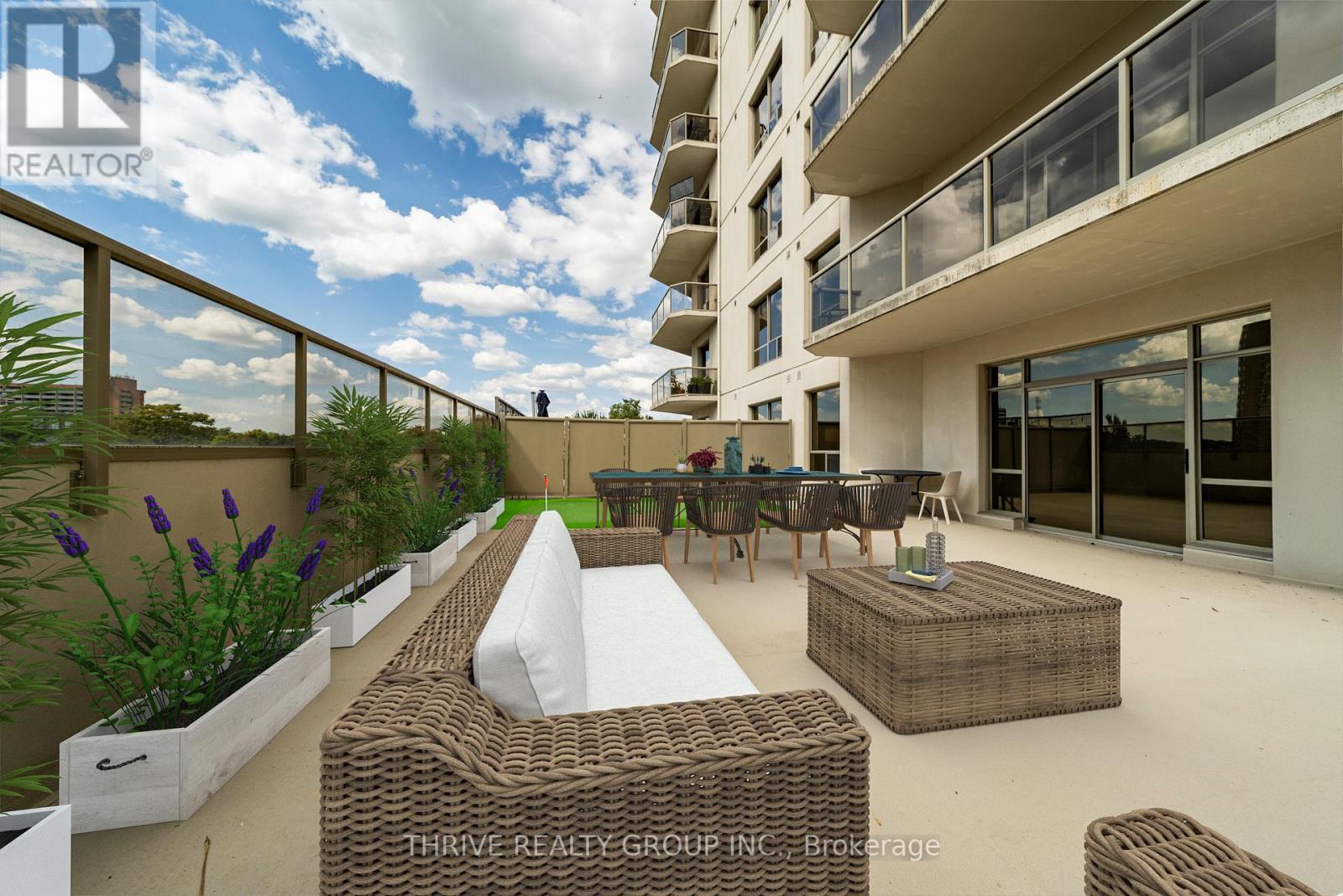 407 250 Pall Mall St, London, ON N6A 6K3