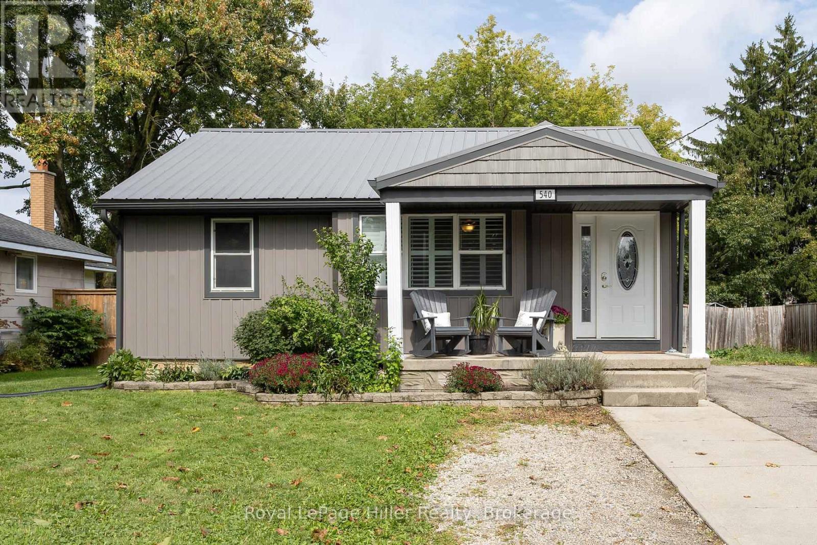 540 Albert St, Stratford, ON N5A 3L5