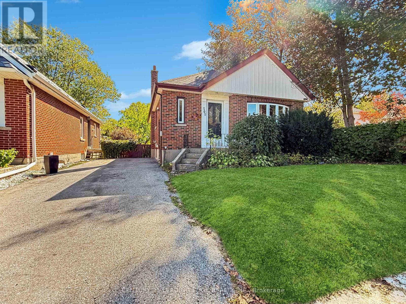 501 Bond St E, Oshawa, ON L1G 1C2