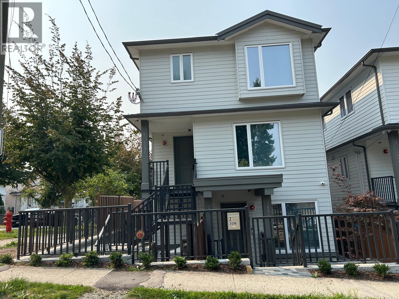 3096 Vanness Avenue Unit 1, Vancouver, BC V5R 5A1