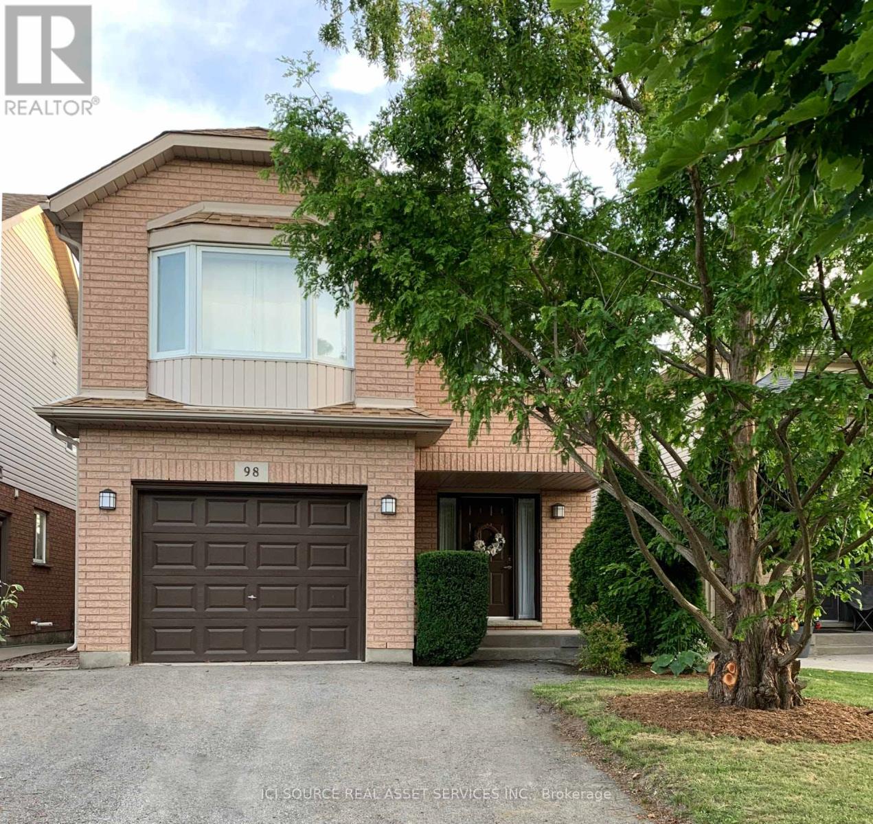 98 Summers Dr, Thorold, ON L2V 5B1
