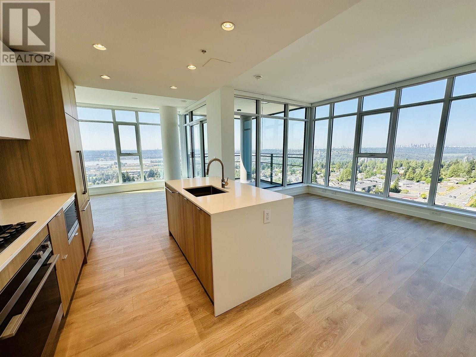 505 Nelson Street Unit 1604, Coquitlam, BC V3J 0R5