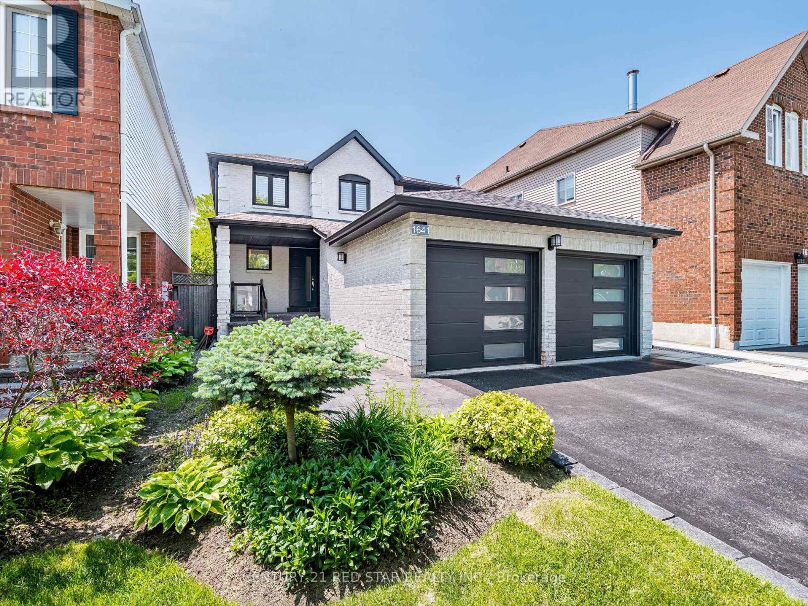 1641 Middleton St, Pickering Brock Ridge, ON L1X 2L5