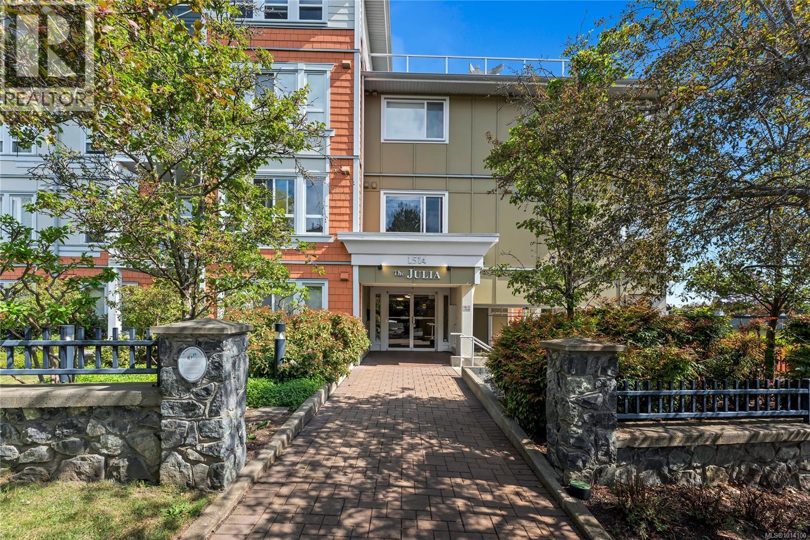1514 Church Ave Unit 203 Ave, Saanich, BC V8P 0A3