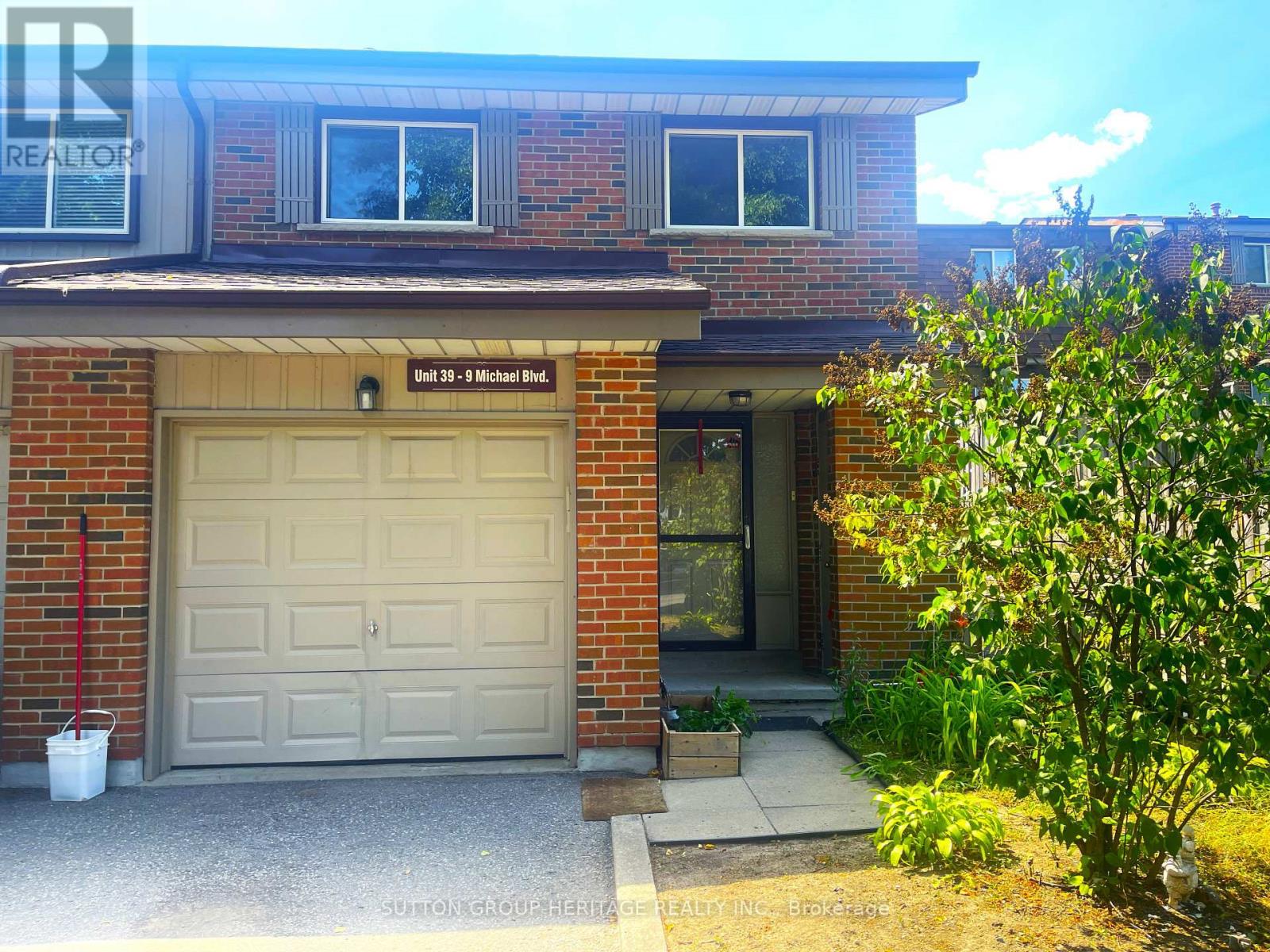 39 9 Michael Blvd, Whitby, ON L1N 5P4