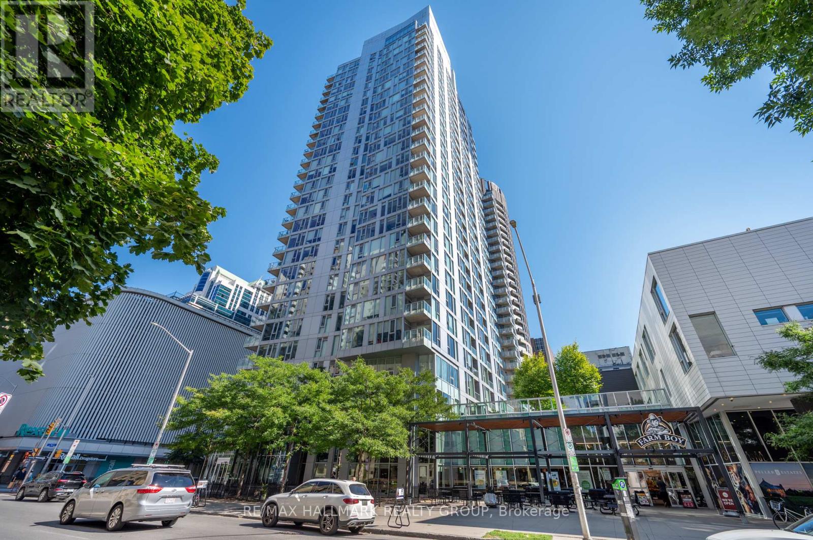 1904 179 Metcalfe St, Ottawa, ON K2P 1P7