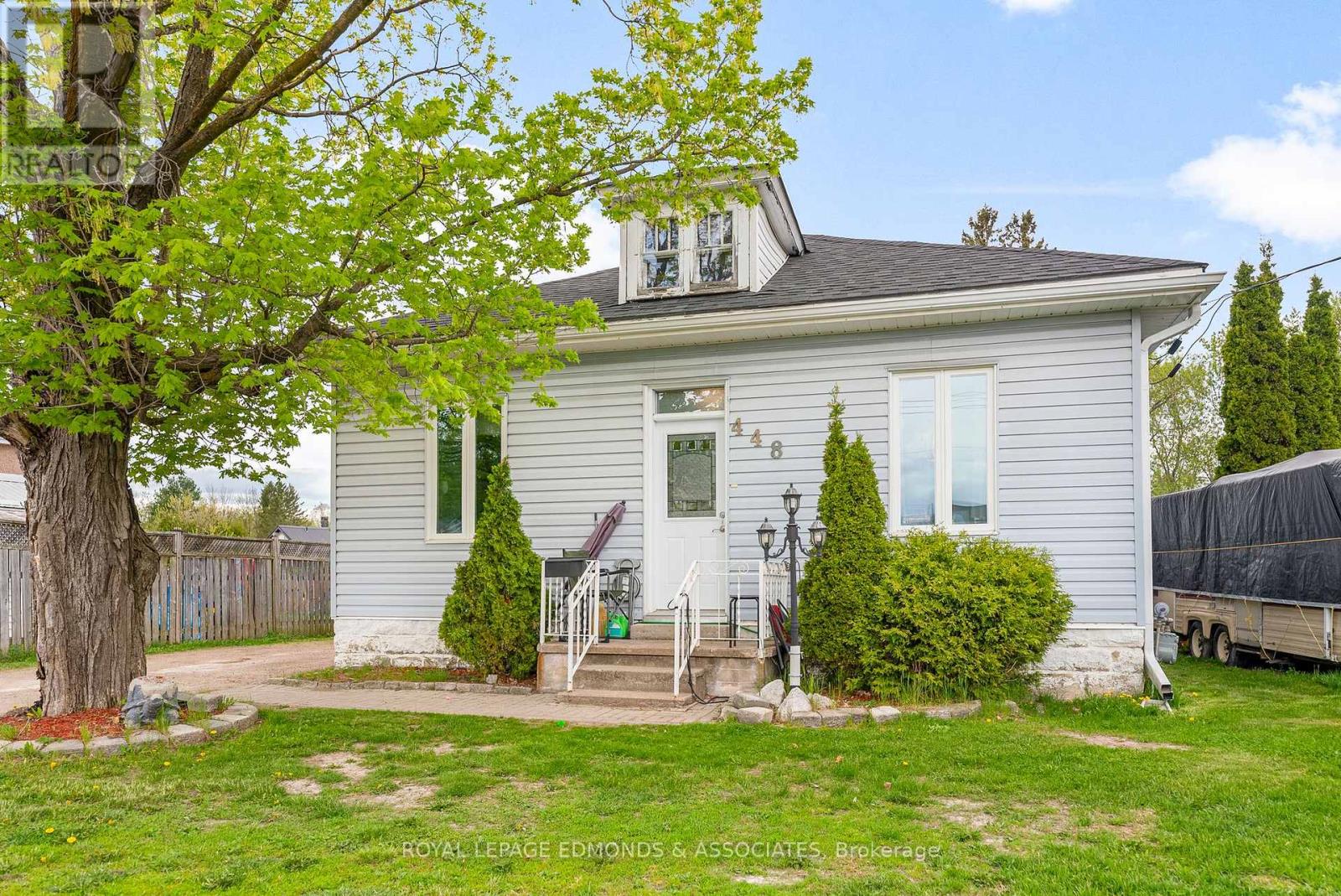 448 Eganville Rd, Pembroke, ON K8A 4E2
