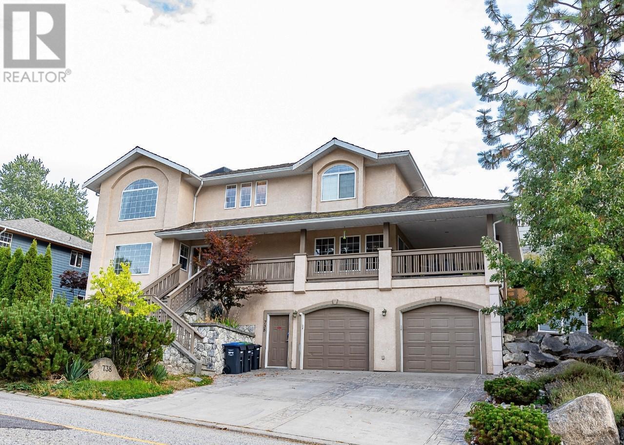 738 Balsam Ave, Penticton, BC V2A 7X2