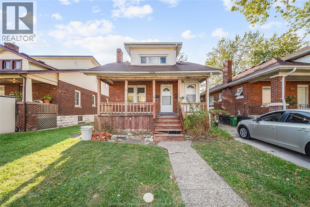 1531 Windsor Ave, Windsor, ON N8X 3M3