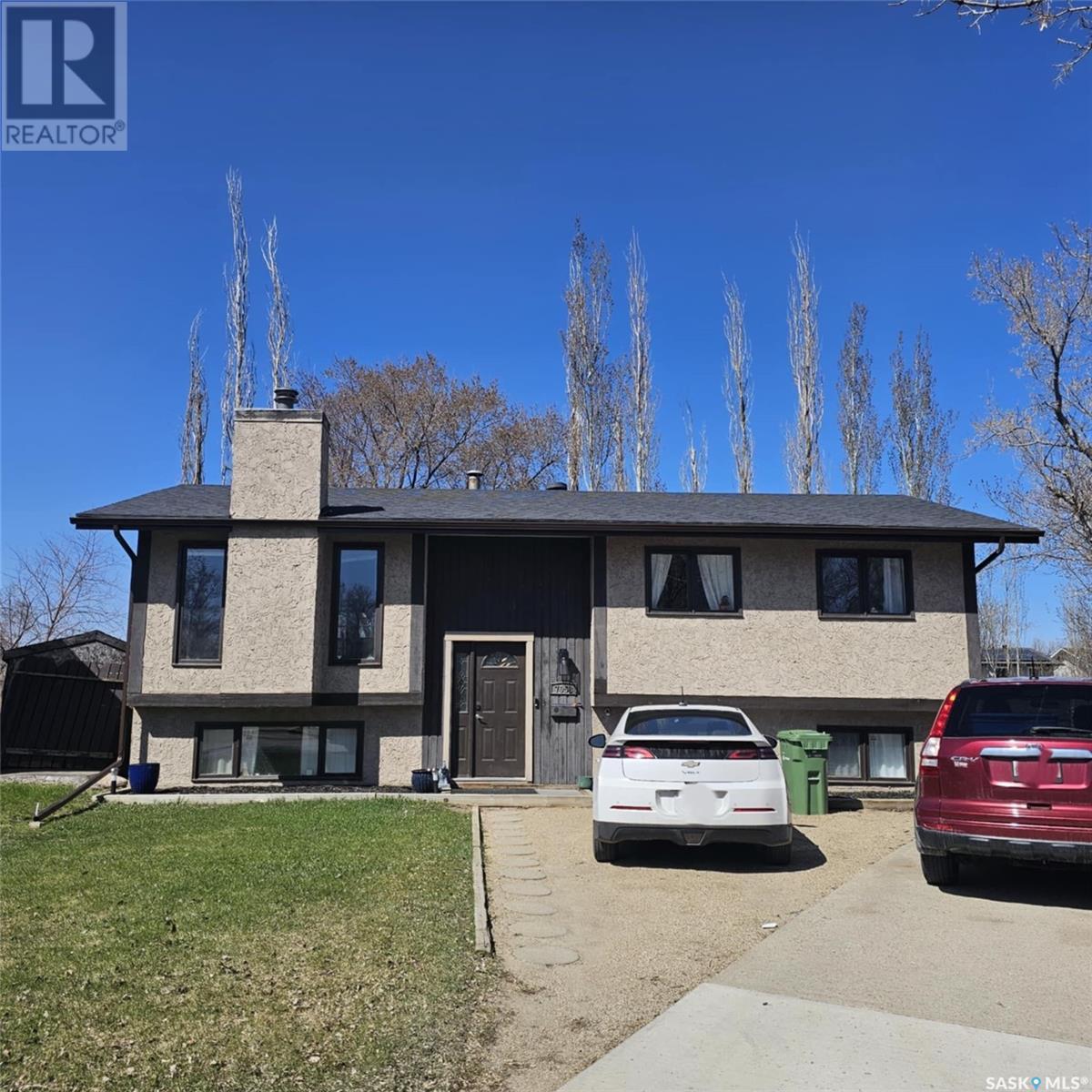 7058 Blakeney Dr, Regina, SK S4X 2N5