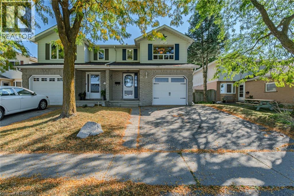 19 Oak Ave, Brant, ON N3L 3C6