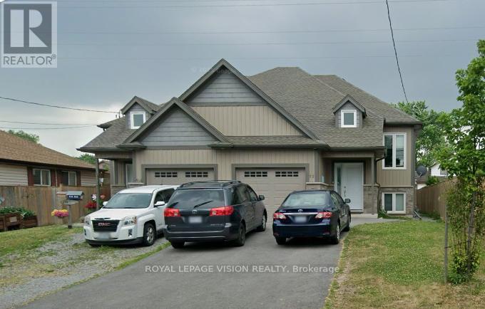 22 Elm St, St. Catharines, ON L2P 2B7