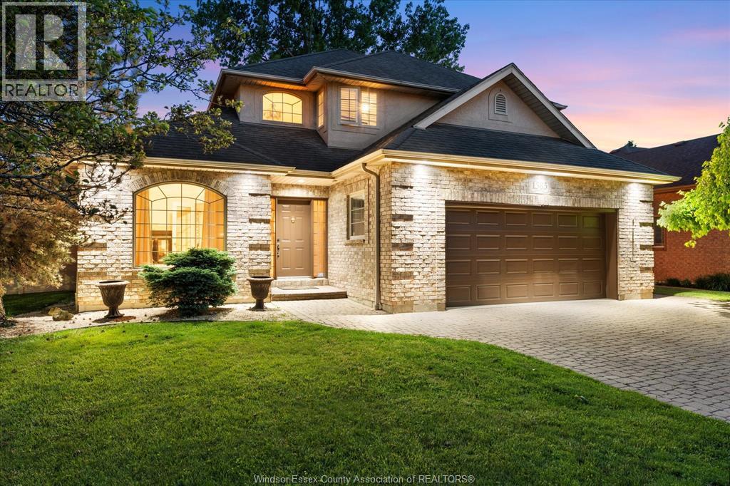 1385 Morton Dr, Lasalle, ON N9J 3S9