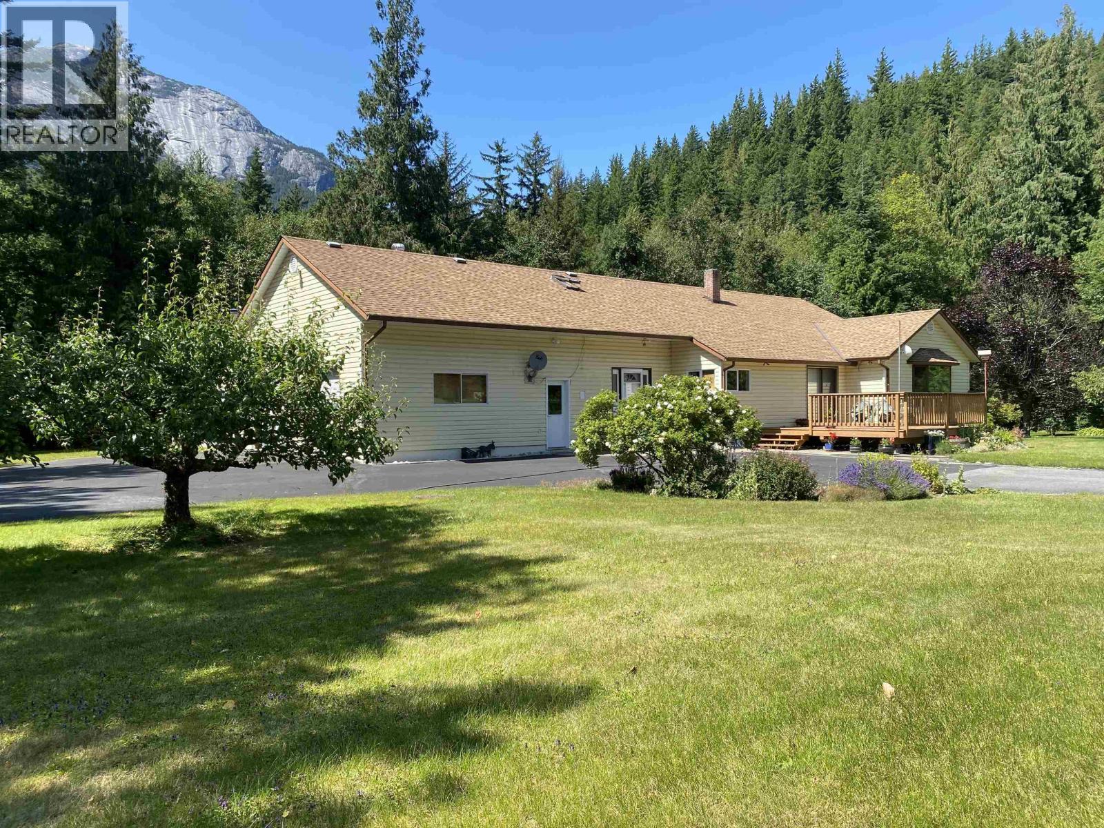 2459 Saloompt Rd, Bella Coola, BC V0T 1C0