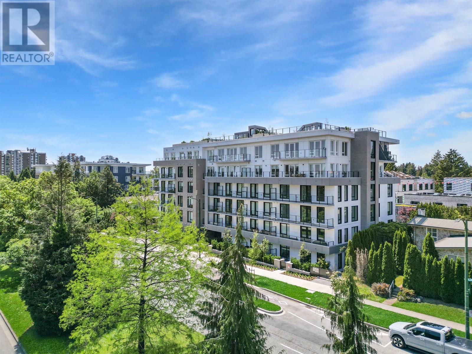 6859 Cambie Street Unit 305, Vancouver, BC V6P 0M4
