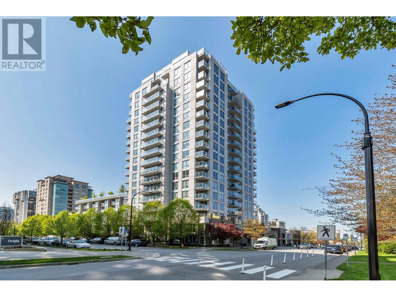 135 E 17th Street Unit 704, North Vancouver, BC V7L 0C4