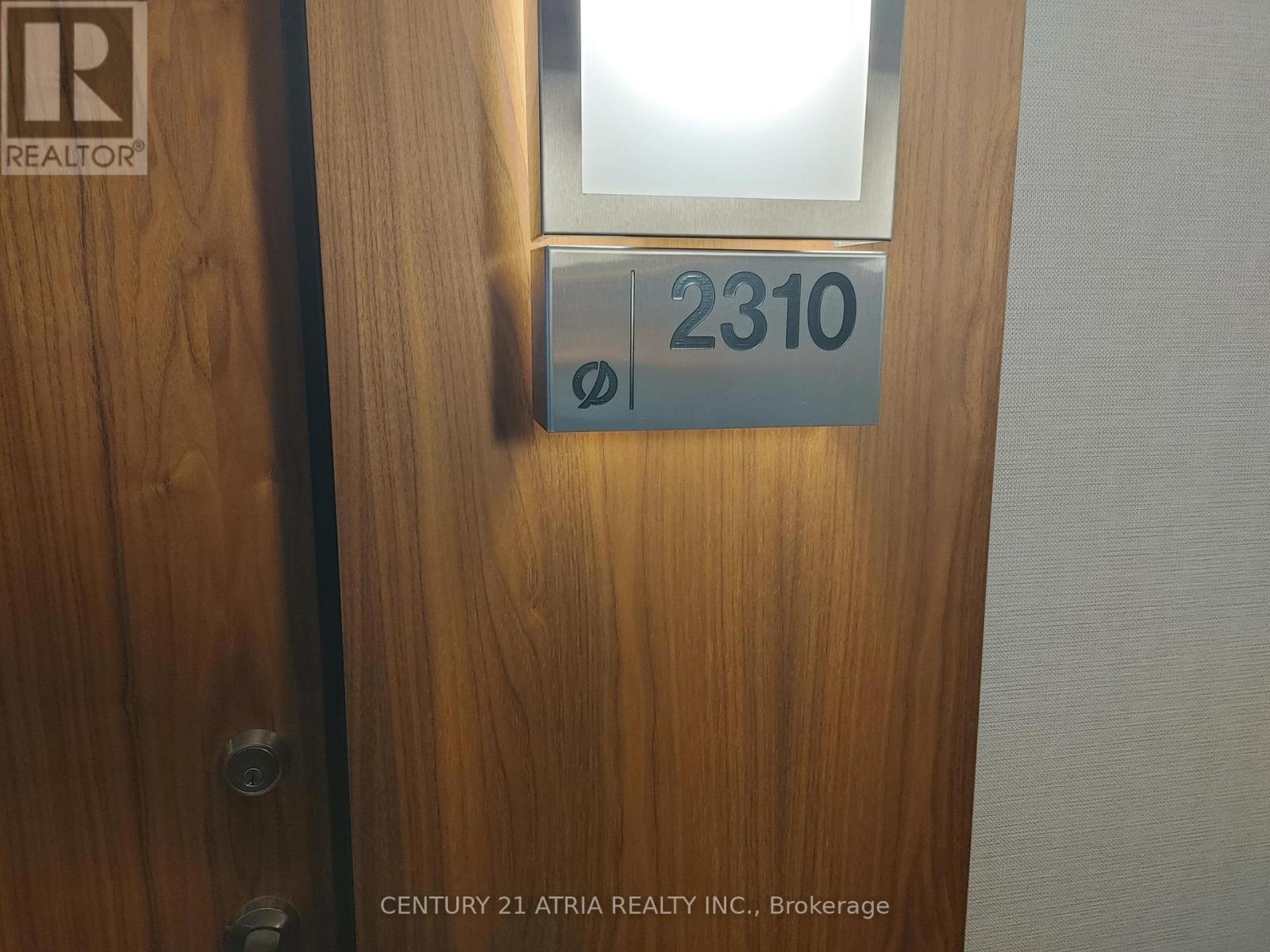 2310 85 Queens Wharf Rd, Toronto, ON M5V 0J9