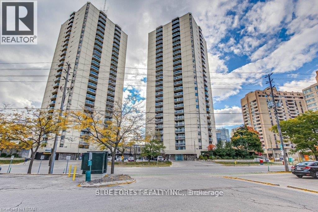 404 363 Colborne St, London, ON N6B 3N3
