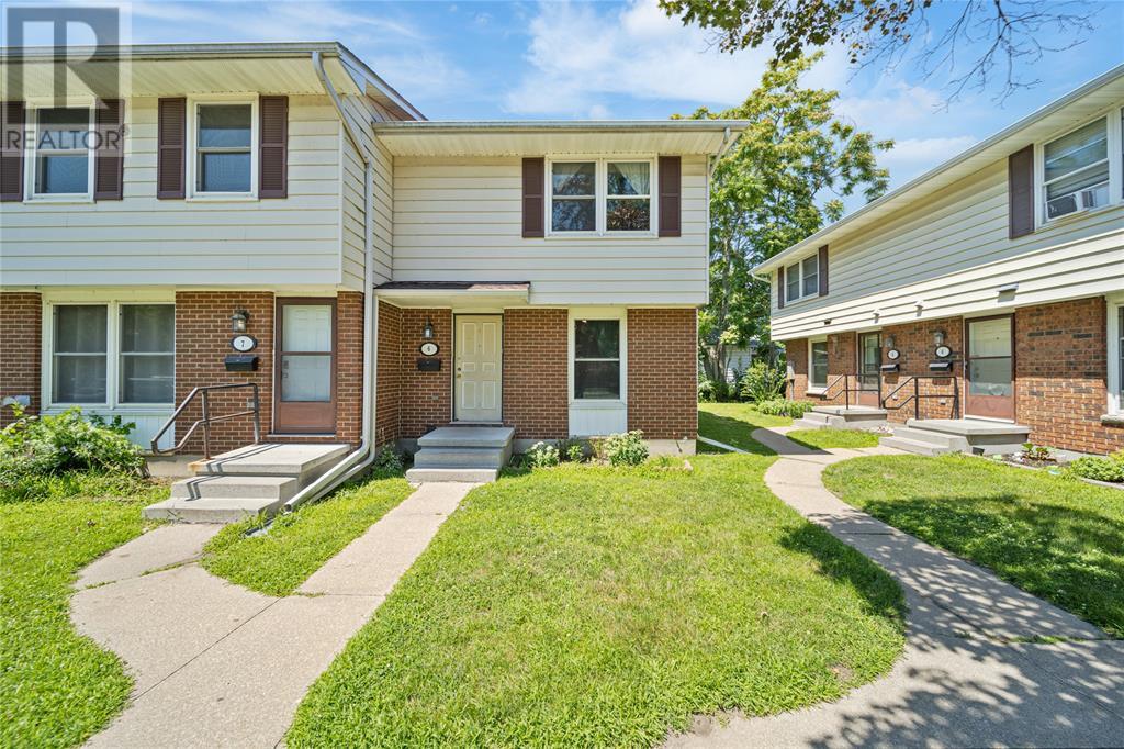 825 Exmouth Street Unit 6, Sarnia, ON N7T 5R1