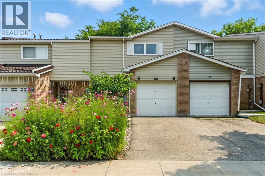 68 Westmount Mews, Cambridge, ON N1S 4J1