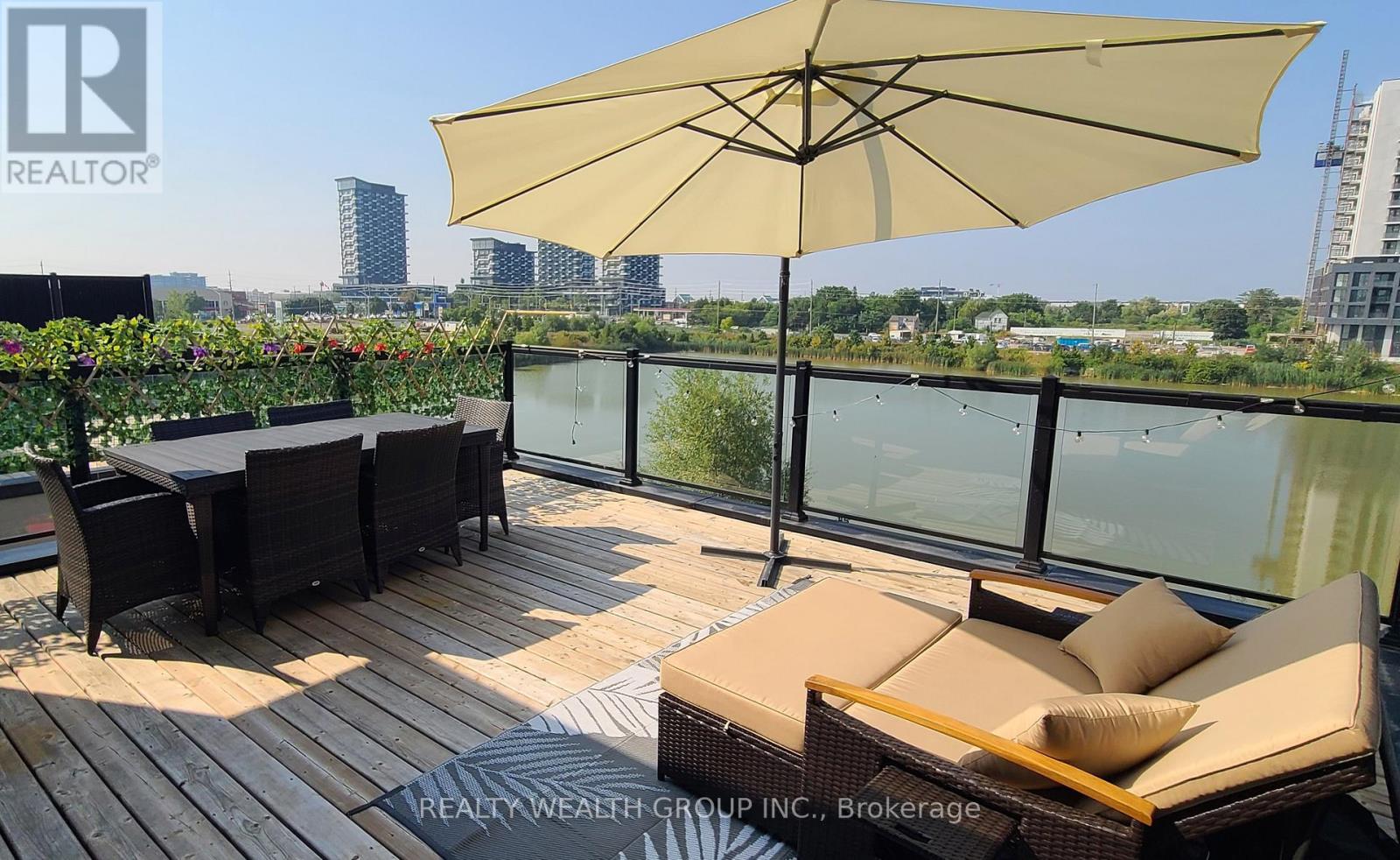 3060 Cascade Common, Oakville, ON L6H 0R8