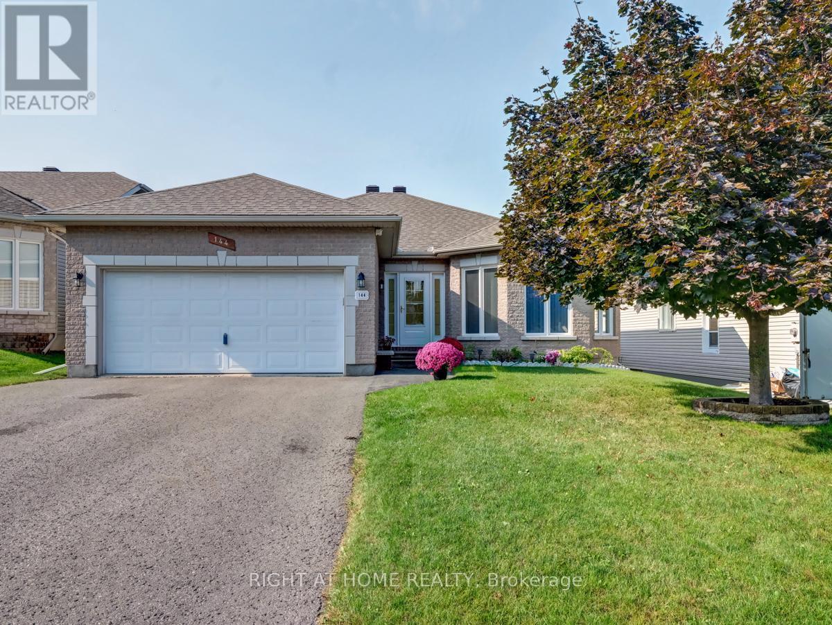 144 Sandra Cres, Clarence-Rockland, ON K4K 1R7