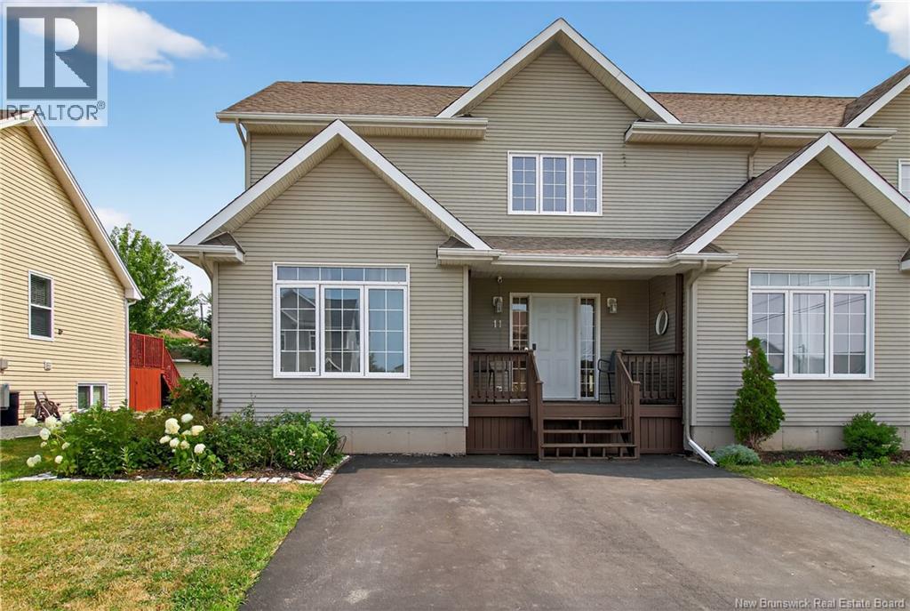 11 Houlahan, Dieppe, NB E1A 0S9