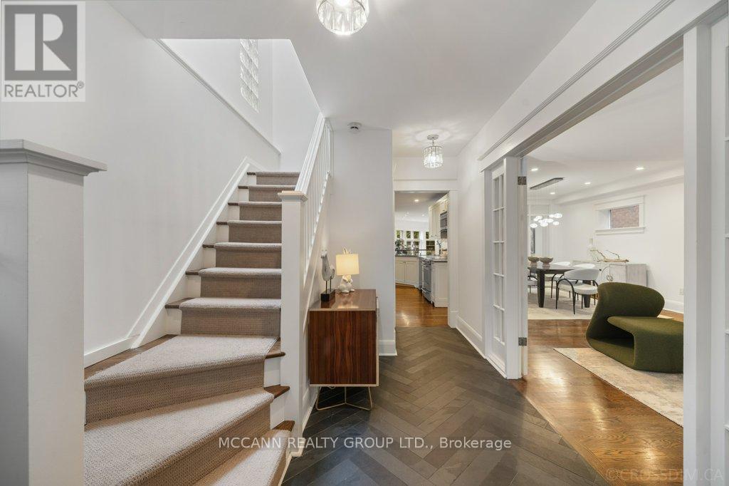 43 Sherwood Ave, Toronto, ON M4P 2A6