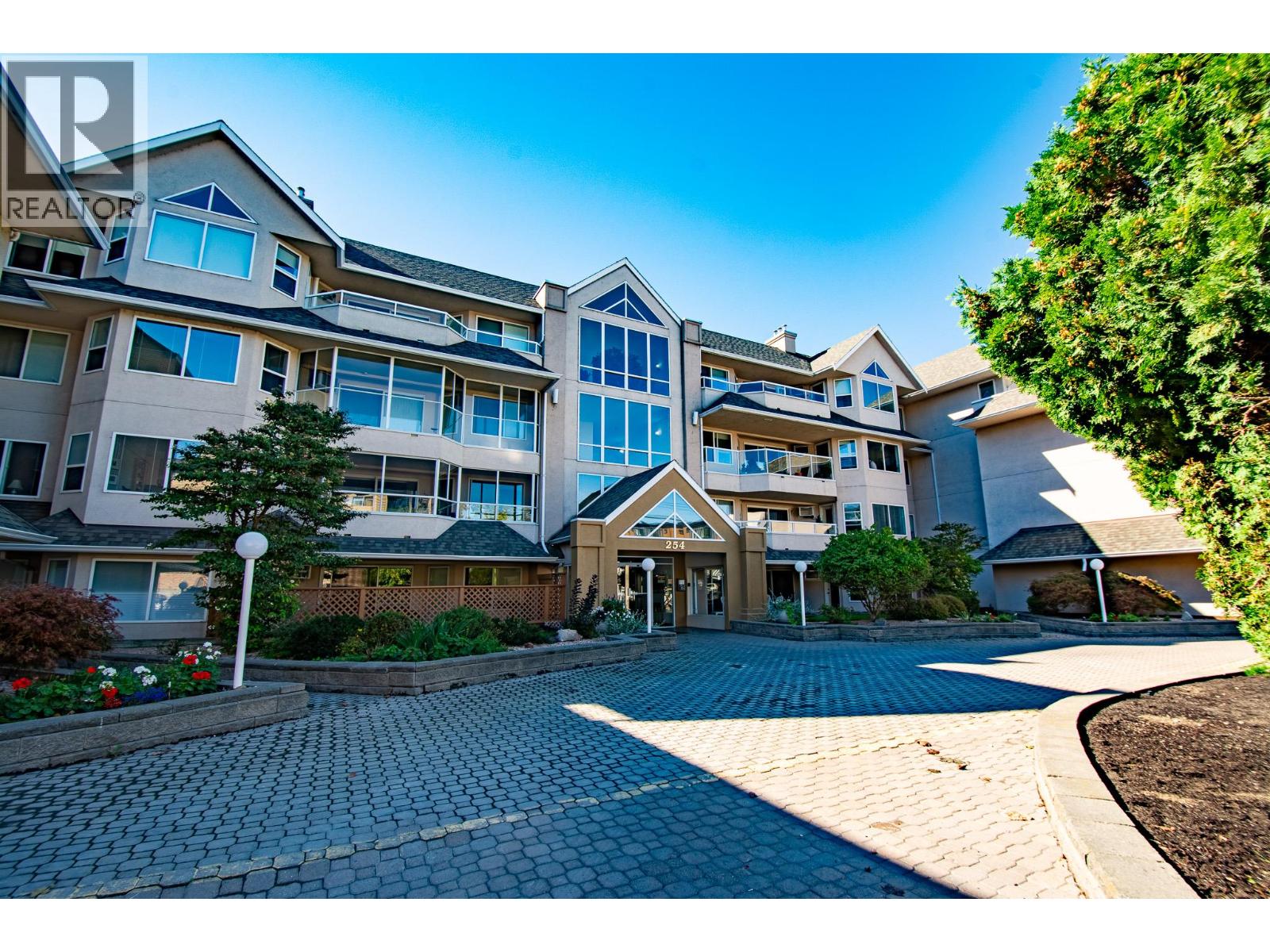 254 Scott Avenue Unit 306, Penticton, BC V2A 2J5