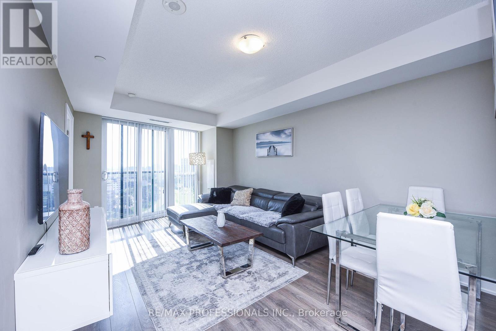 1205 9 Valhalla Inn Rd, Toronto, ON M9B 0B2