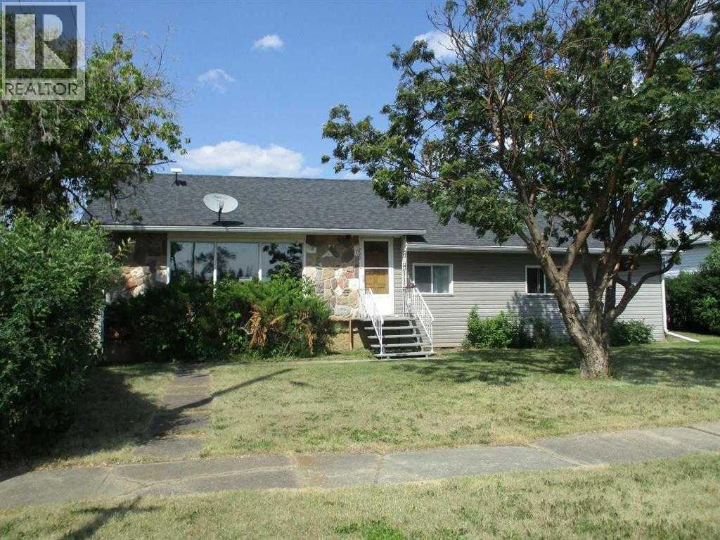 200 6 Avenue Southeast, Manning, AB T0H 2M0
