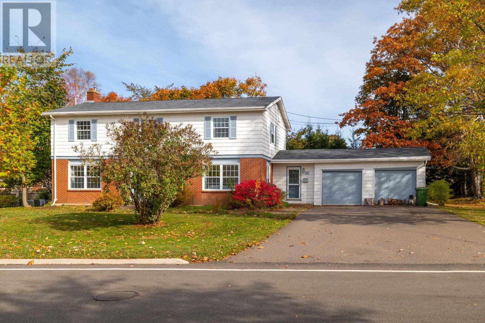 78 Goodwill Ave, Charlottetown, PE C1A 3E5